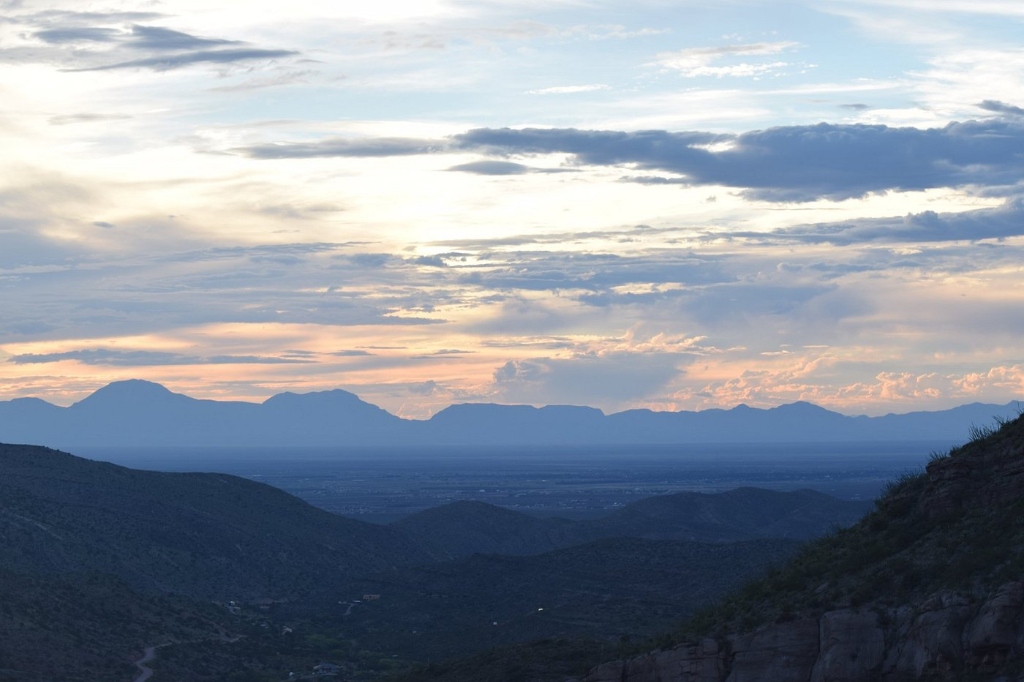 Inn the Sky Retreat mountaintop sunset over New Mexico mountains